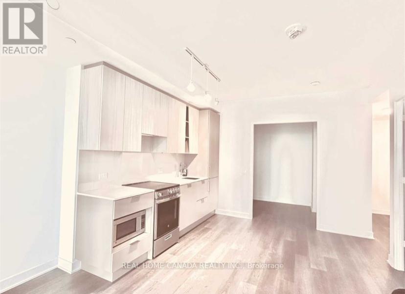 1408 - 3900 Confederation Parkway, Mississauga, Ontario  L5B 0M3 - Photo 6 - W12361340