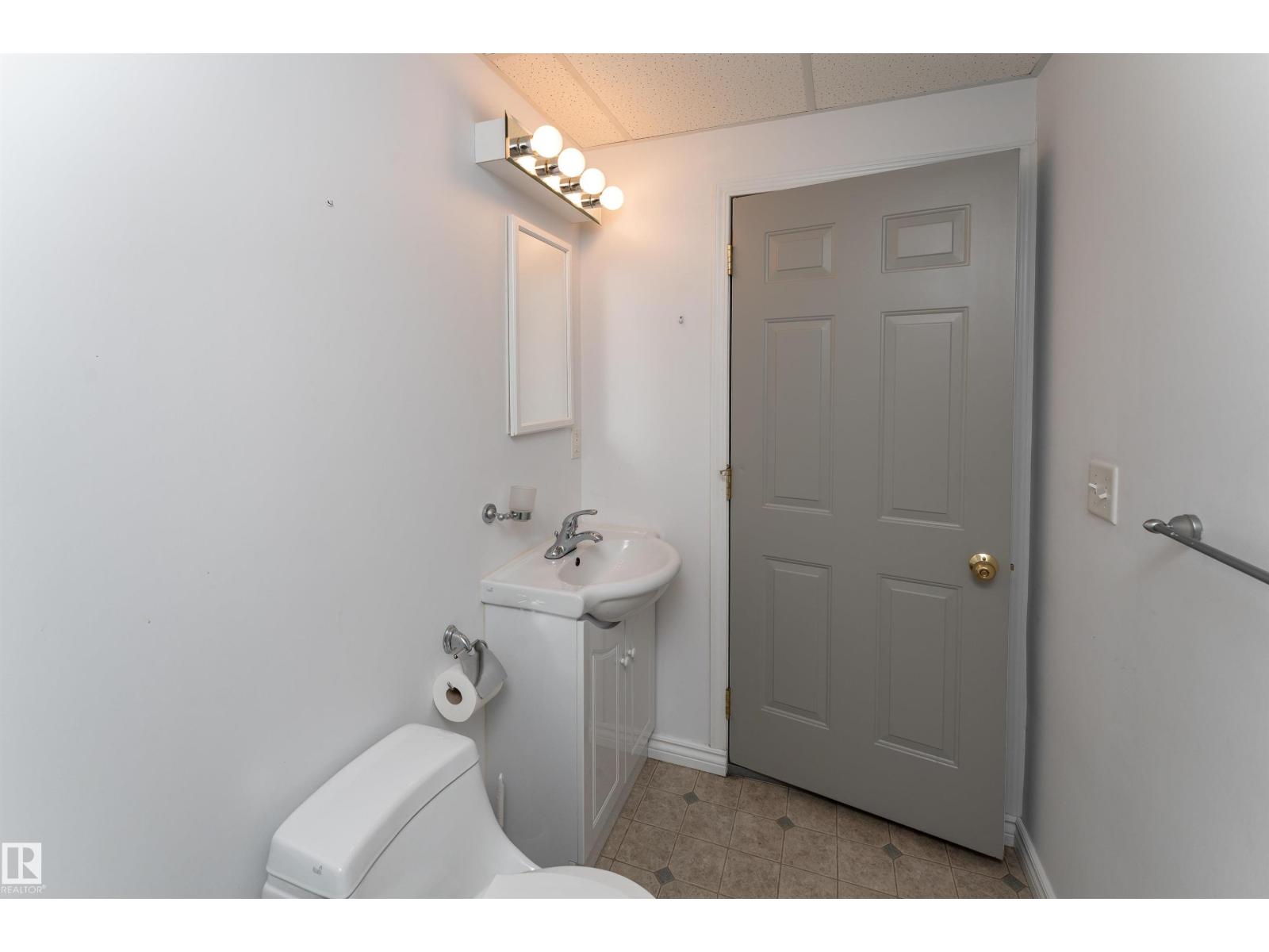 11805 10a Av Nw, Edmonton, Alberta  T6J 7A7 - Photo 36 - E4448351