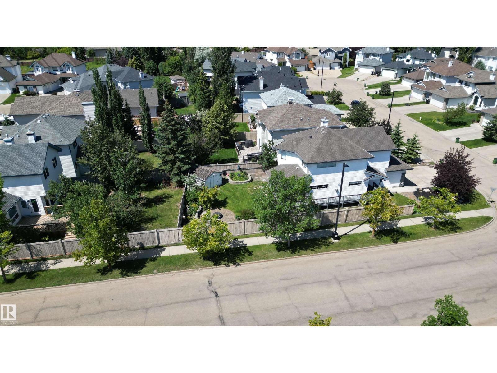 11805 10a Av Nw, Edmonton, Alberta  T6J 7A7 - Photo 54 - E4448351