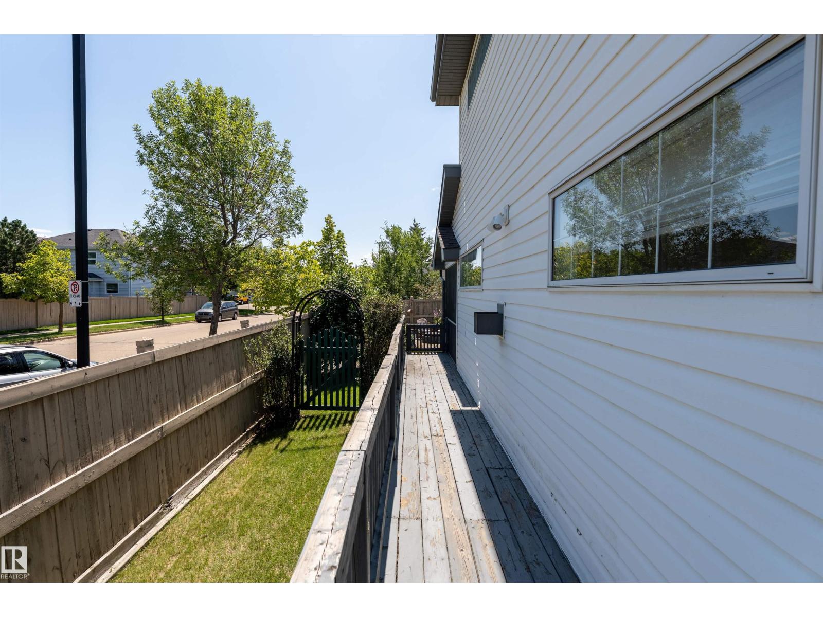 11805 10a Av Nw, Edmonton, Alberta  T6J 7A7 - Photo 46 - E4448351