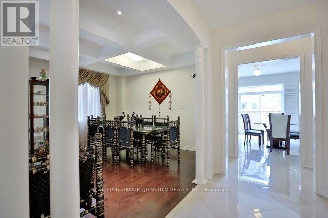 Upper - 25 Clearfield Drive, Brampton, Ontario  L6P 3L5 - Photo 4 - W12361352
