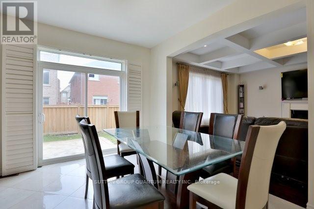 Upper - 25 Clearfield Drive, Brampton, Ontario  L6P 3L5 - Photo 6 - W12361352
