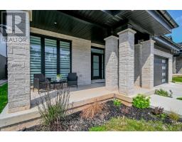 8945 EMILY BOULEVARD, Niagara Falls, Ontario