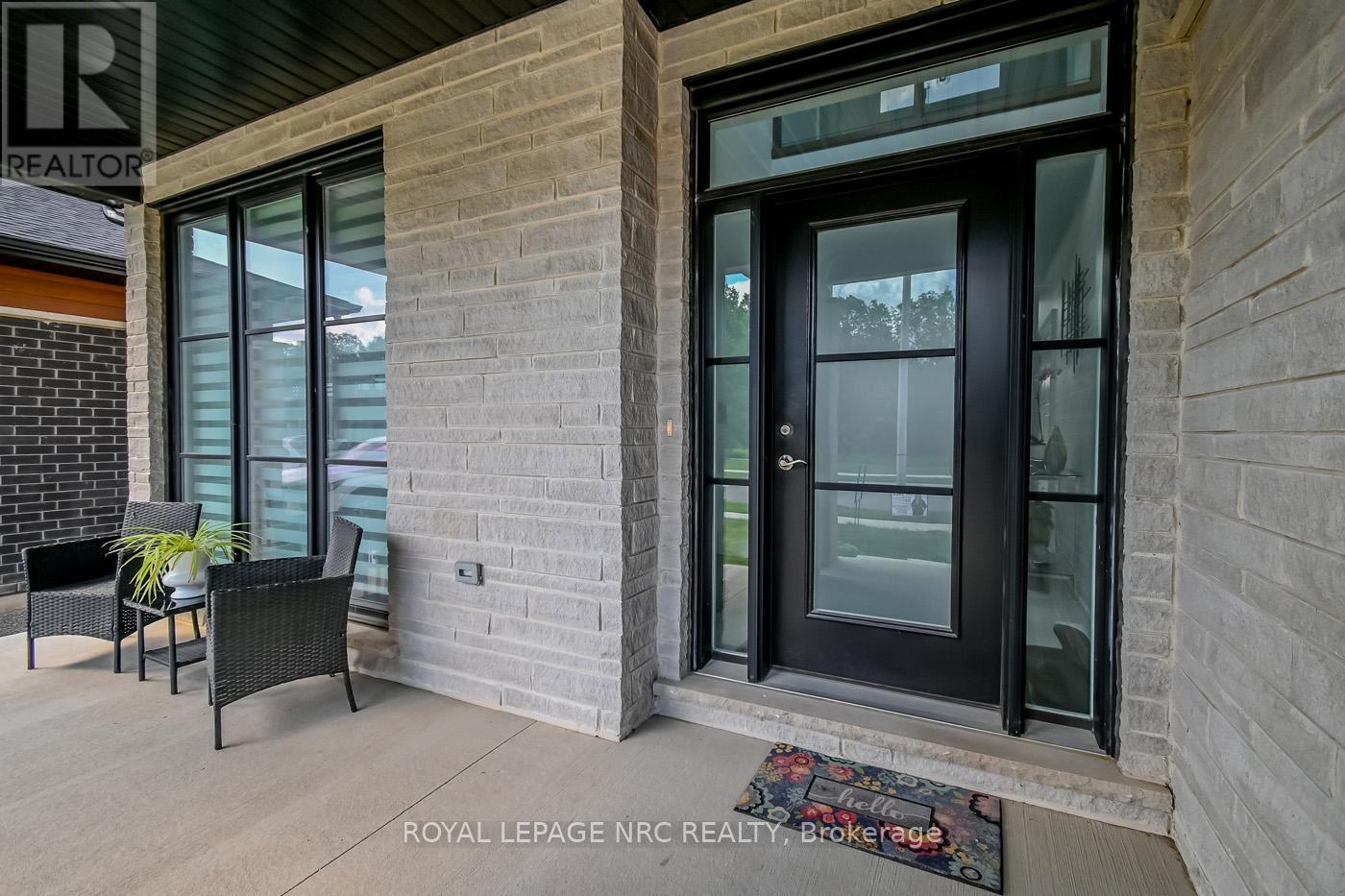 8945 Emily Boulevard, Niagara Falls, Ontario  L2H 3T1 - Photo 44 - X12356197