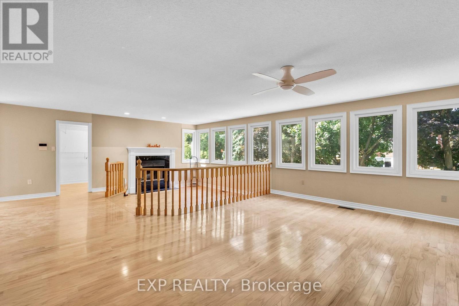 959 Lockwood Circle, Newmarket (Stonehaven-Wyndham), Ontario  L3X 1M1 - Photo 21 - N12361357