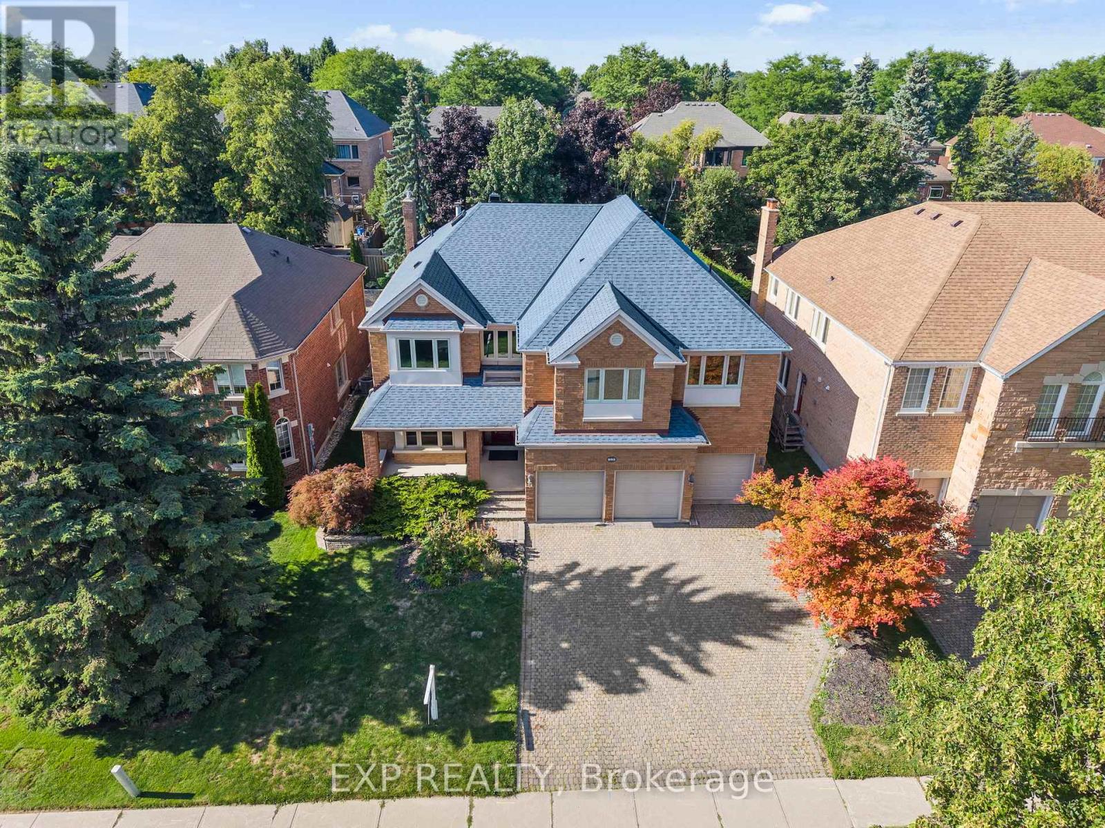 Property at 959 LOCKWOOD CIRCLE image 3