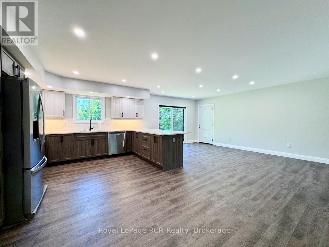 53 Baywatch Drive, Northern Bruce Peninsula, Ontario  N0H 2T0 - Photo 18 - X12361365