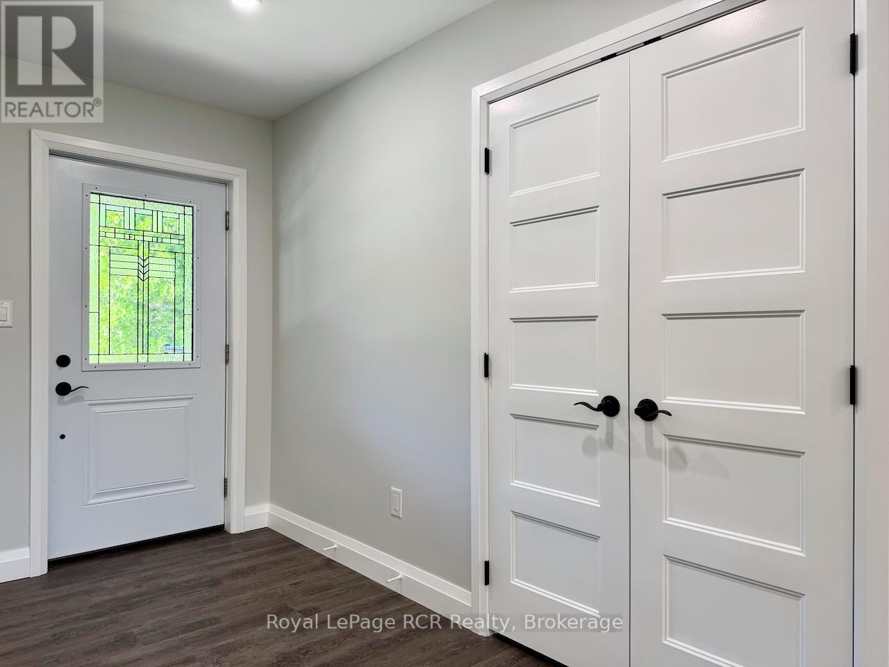 53 Baywatch Drive, Northern Bruce Peninsula, Ontario  N0H 2T0 - Photo 6 - X12361365