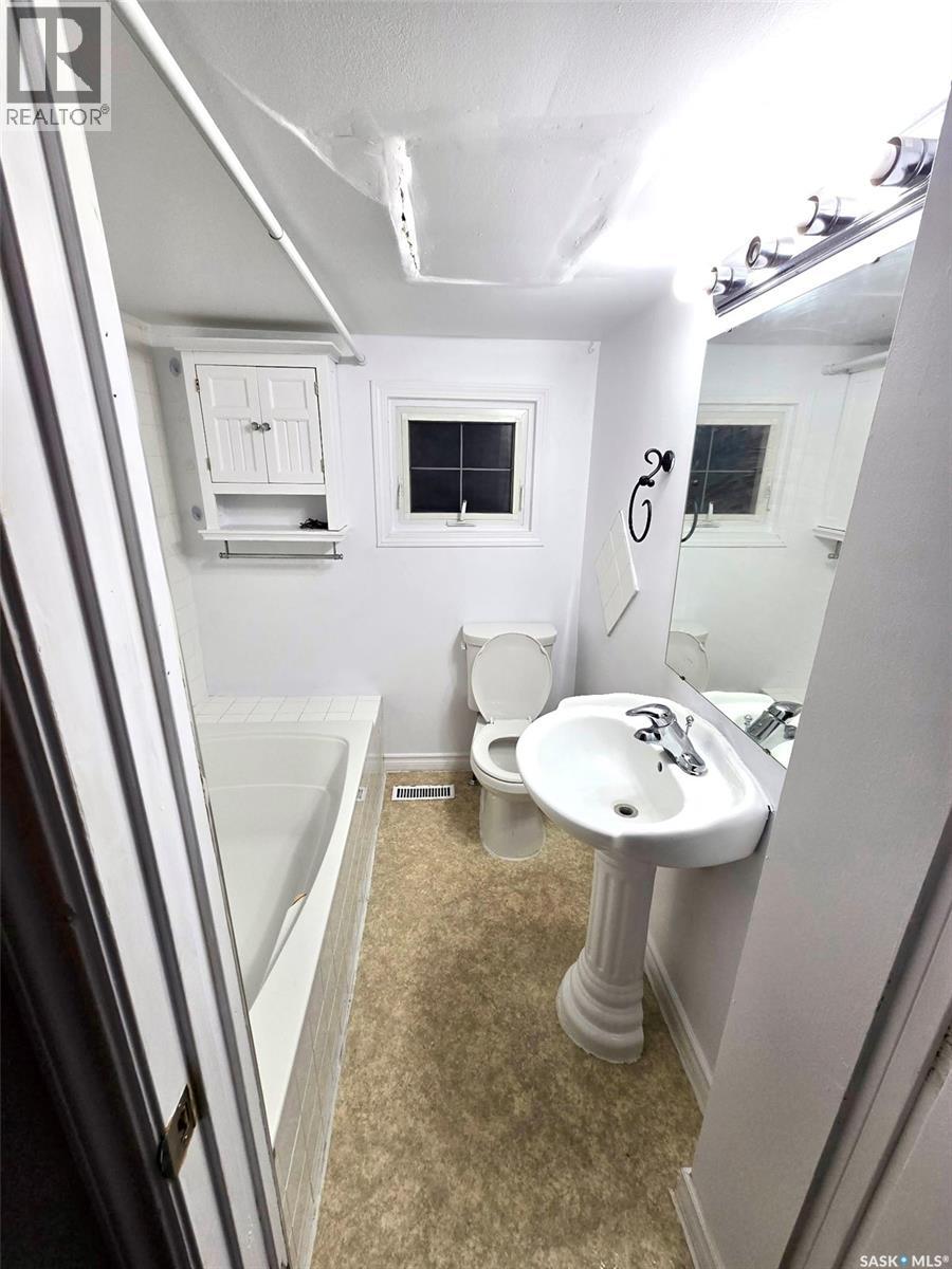 217 L Avenue N, Saskatoon, Saskatchewan  S7L 2P3 - Photo 23 - SK015826