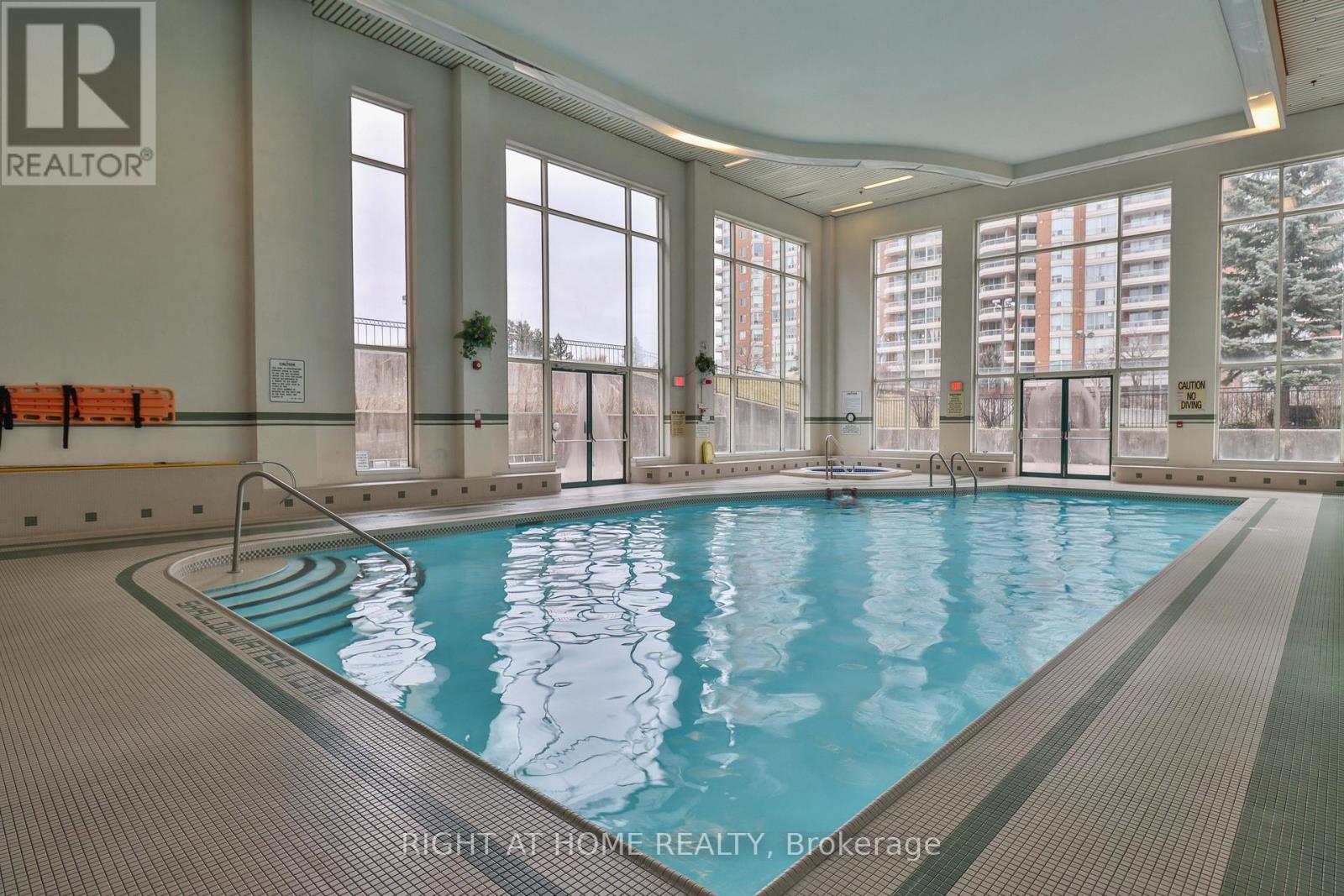 1609 - 410 Mclevin Avenue, Toronto, Ontario  M1B 5J5 - Photo 12 - E12361363