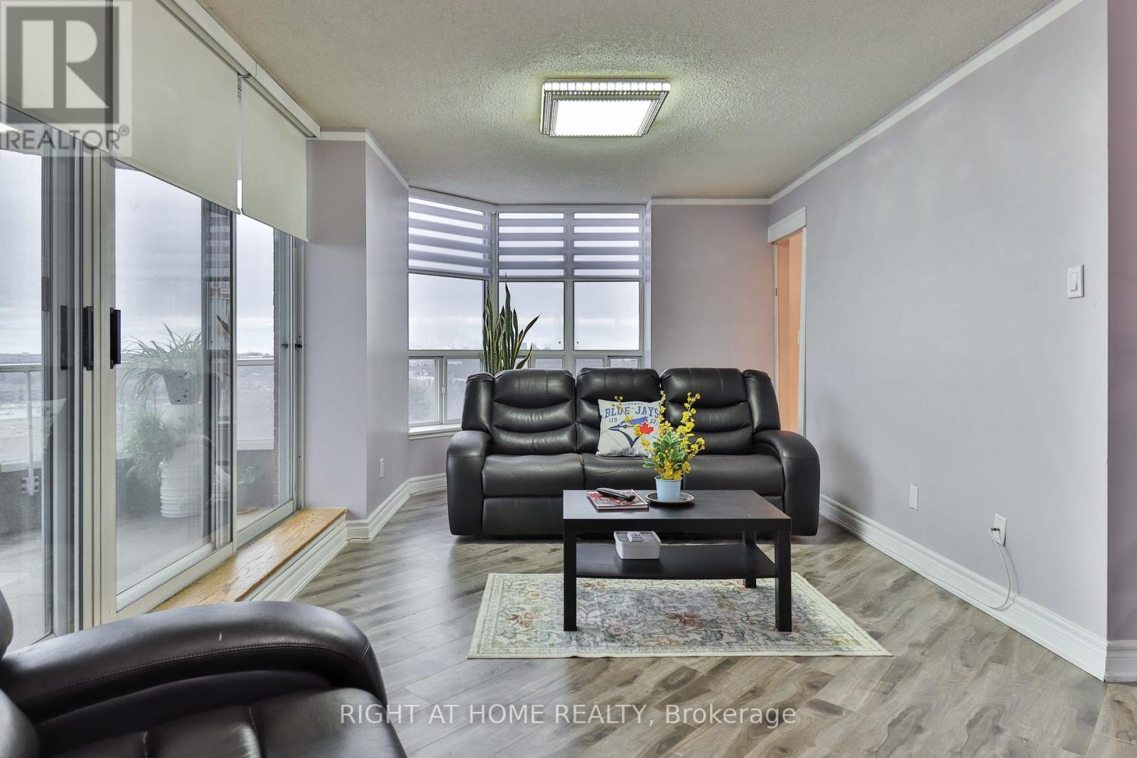 1609 - 410 Mclevin Avenue, Toronto, Ontario  M1B 5J5 - Photo 23 - E12361363