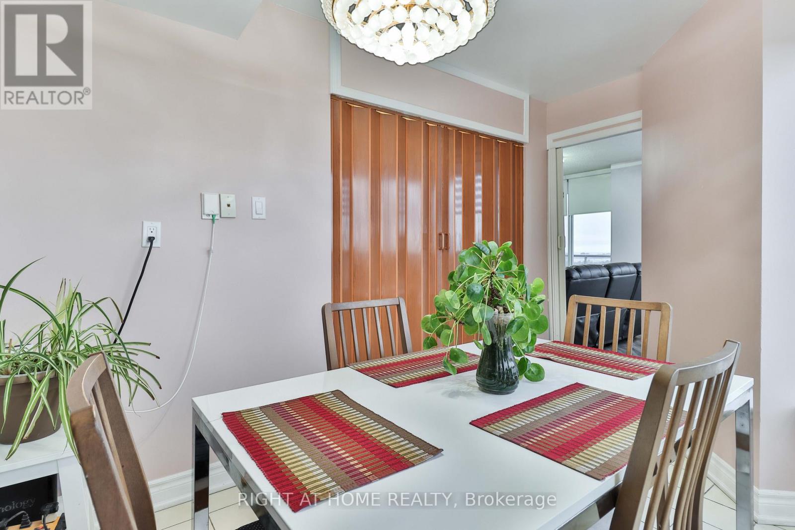 1609 - 410 Mclevin Avenue, Toronto, Ontario  M1B 5J5 - Photo 36 - E12361363