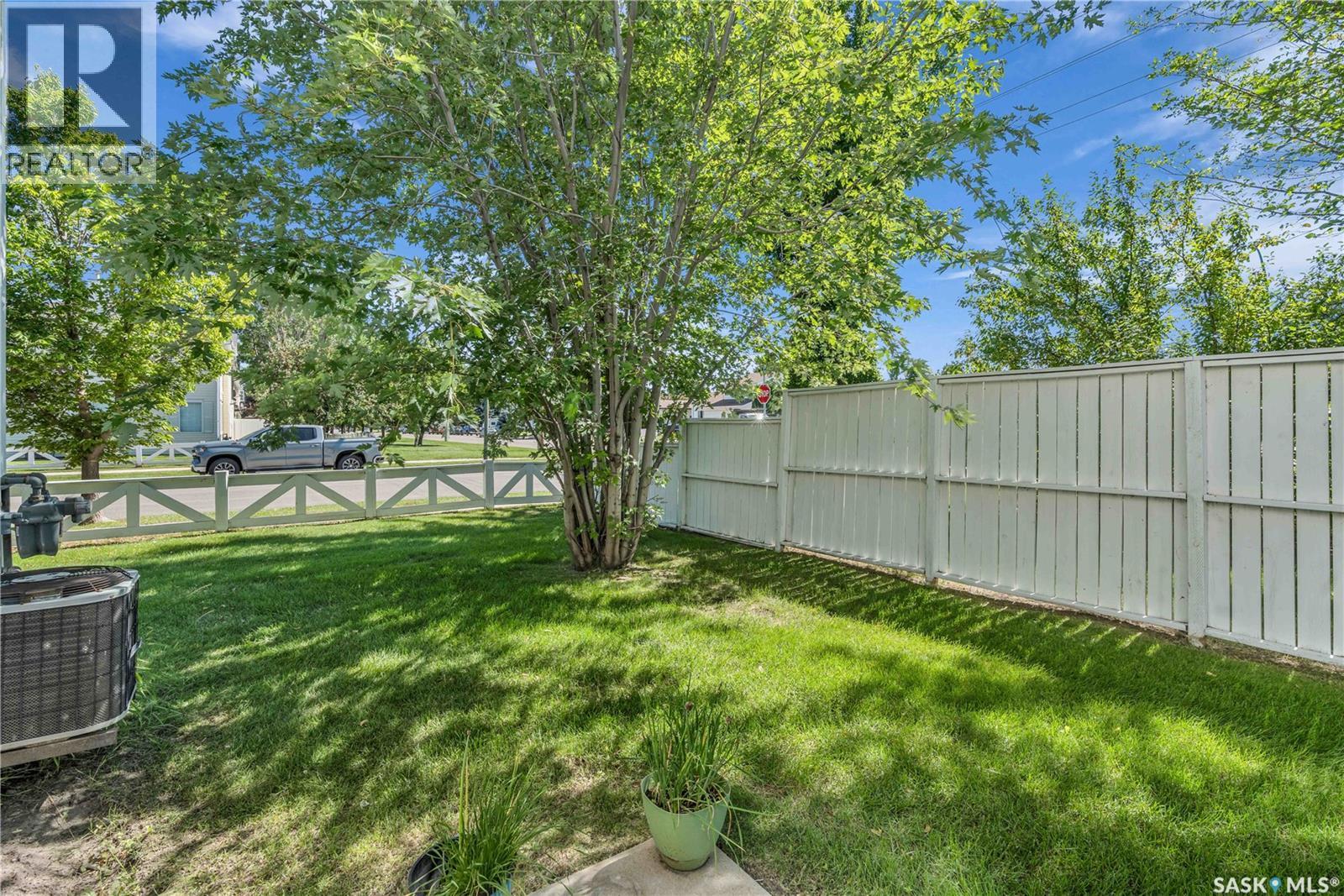 13 110 Keevil Crescent, Saskatoon, Saskatchewan  S7N 4N8 - Photo 38 - SK016301