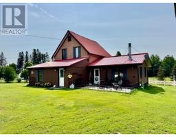 327 Calvert Rd, Oliver Paipoonge, Ontario