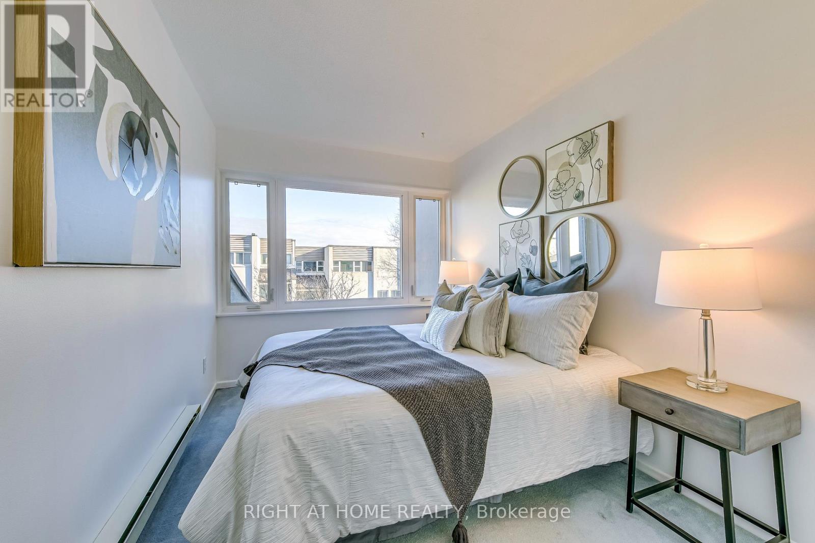 202 - 1055 Dundas Street E, Mississauga (Applewood), Ontario  L4Y 3X6 - Photo 28 - W12361389