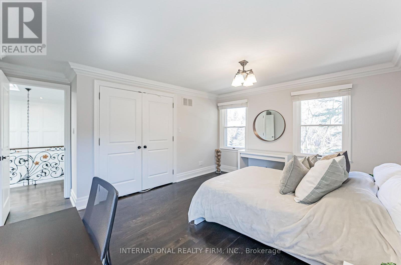 6 Penwood Crescent, Toronto, Ontario  M3B 2B9 - Photo 14 - C12361396