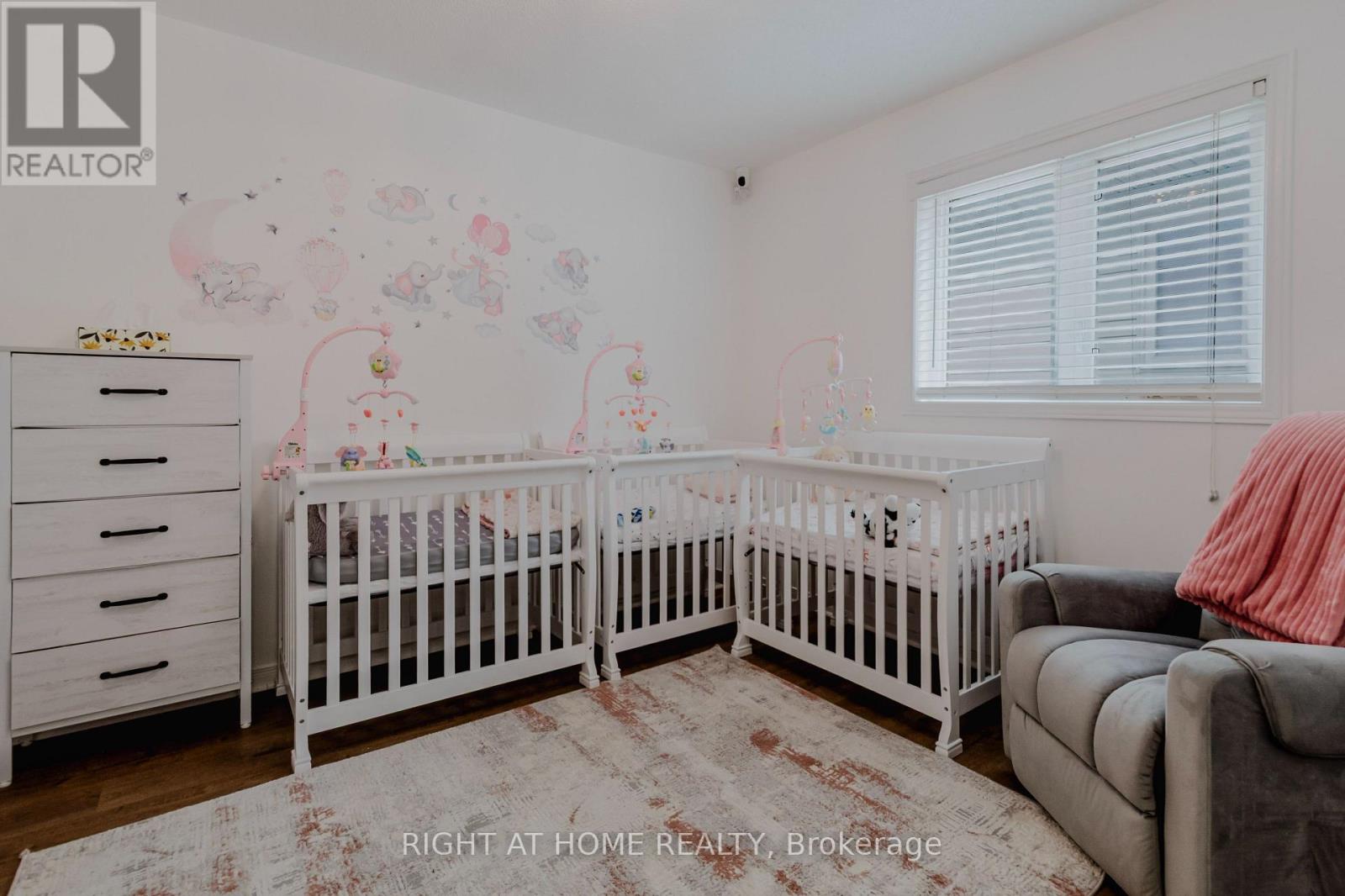 12 Bankfield Crescent, Hamilton, Ontario  L8J 0B9 - Photo 27 - X12361393