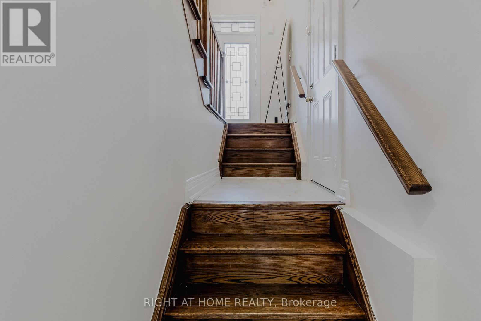 12 Bankfield Crescent, Hamilton, Ontario  L8J 0B9 - Photo 31 - X12361393