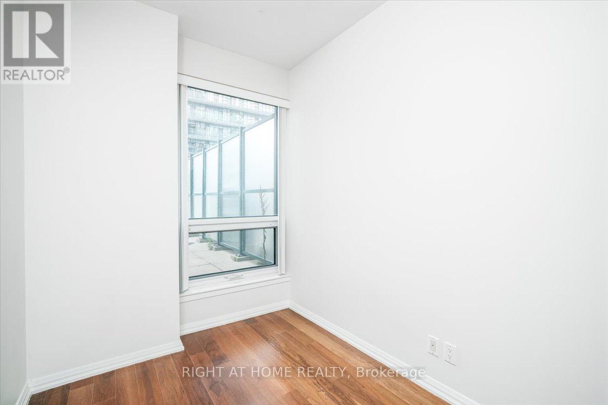 517 - 35 Hayden Street, Toronto, Ontario  M4Y 3C3 - Photo 18 - C12197140
