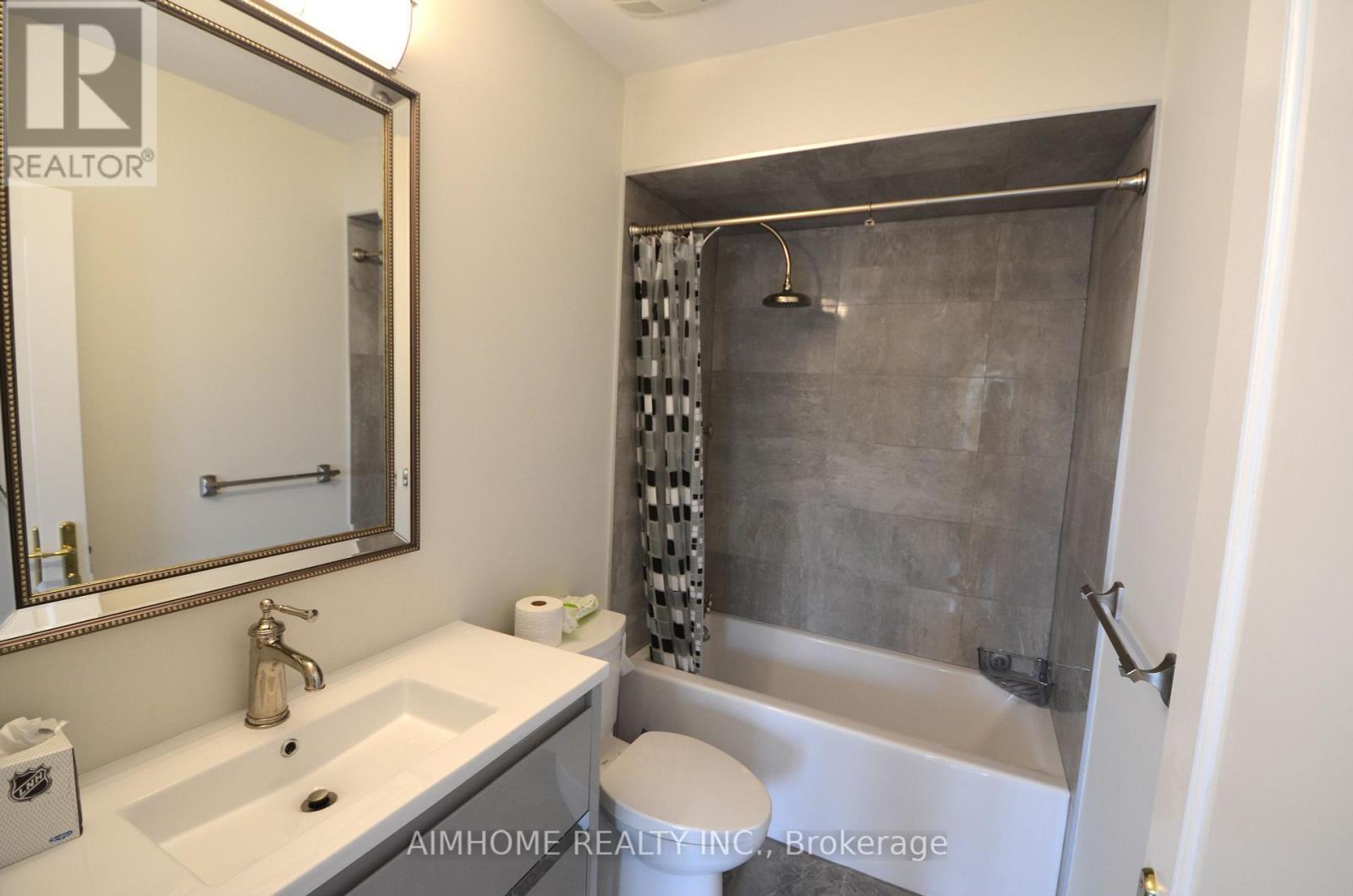 6 Chiavatti Drive, Markham, Ontario  L3R 1E2 - Photo 37 - N12361412