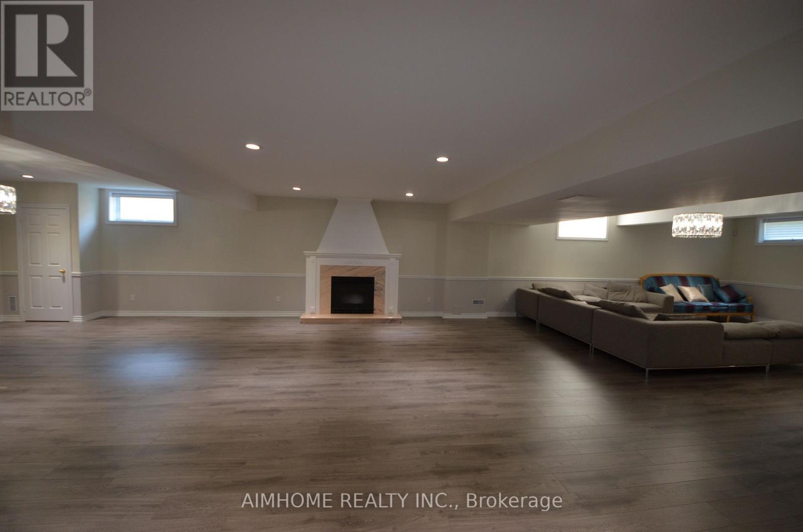 6 Chiavatti Drive, Markham, Ontario  L3R 1E2 - Photo 41 - N12361412