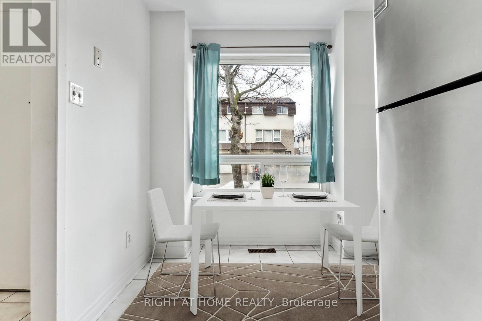 92 - 44 Chester Le Boulevard, Toronto, Ontario  M1W 2M8 - Photo 7 - E12329252