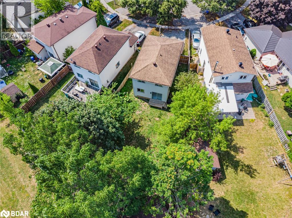 49 Laurie Crescent, Barrie, Ontario L4M 6C7 - Photo 4 - 40752895