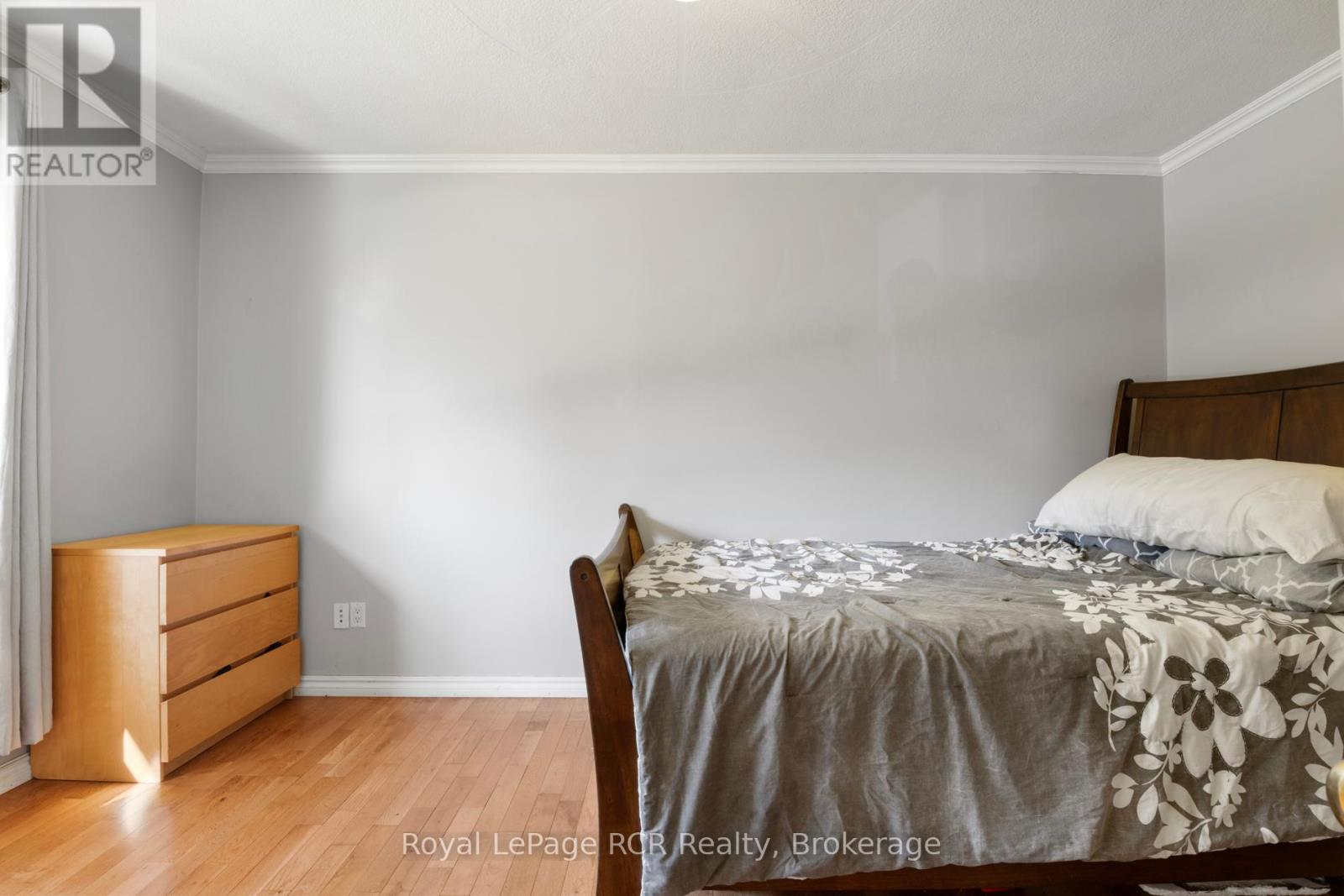 141 North Water Street W, Wellington North, Ontario  N0G 2L3 - Photo 19 - X12361420