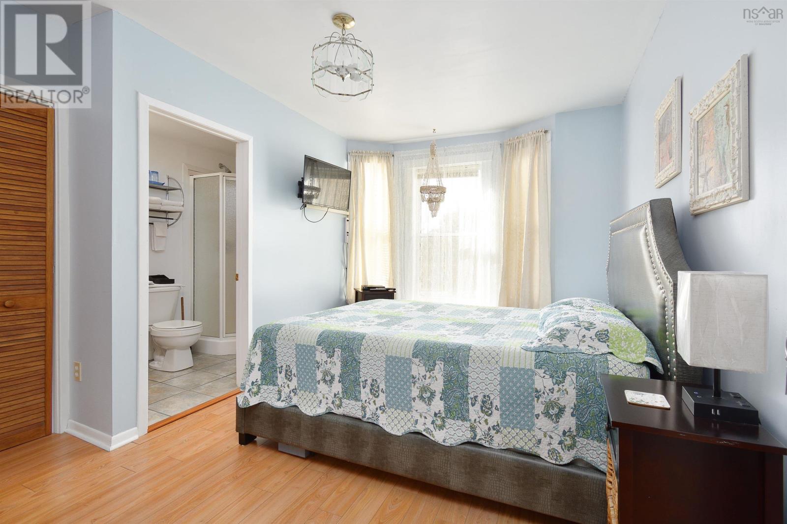 121 & 123 Pierce Street, North Sydney, Nova Scotia  B2A 1P4 - Photo 19 - 202521458