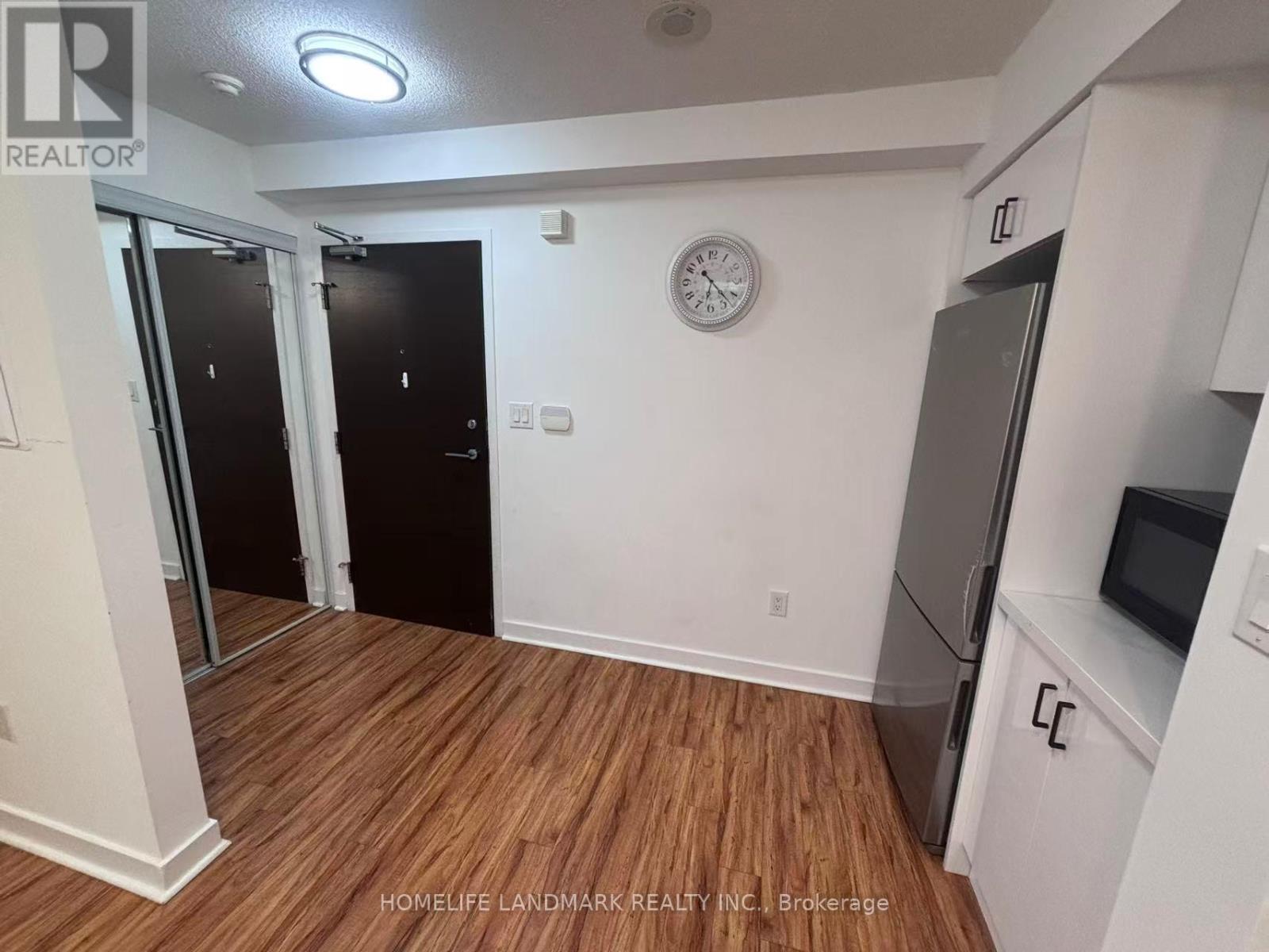 1203 - 21 Iceboat Terrace, Toronto, Ontario  M5V 4A9 - Photo 5 - C12336351