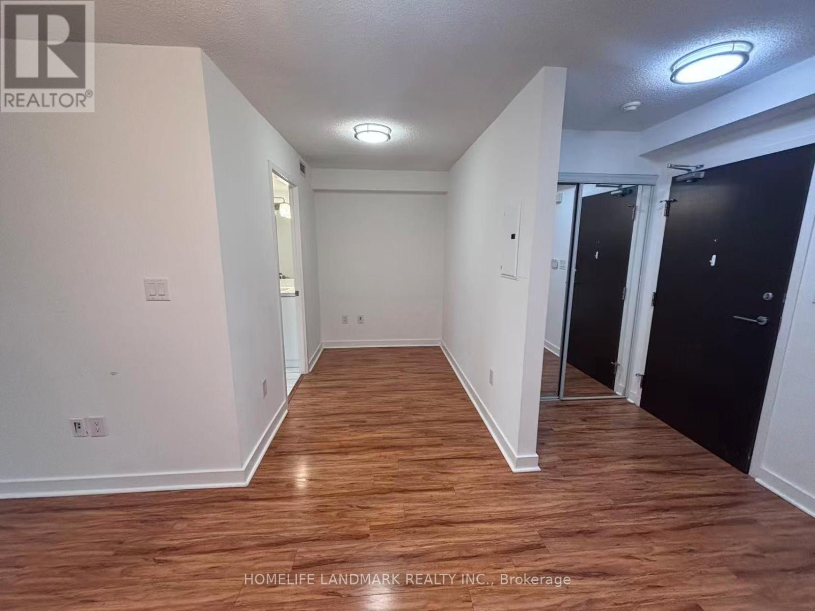 1203 - 21 Iceboat Terrace, Toronto, Ontario  M5V 4A9 - Photo 6 - C12336351