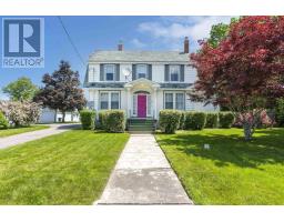 221 Wiley Avenue, Windsor, Ca