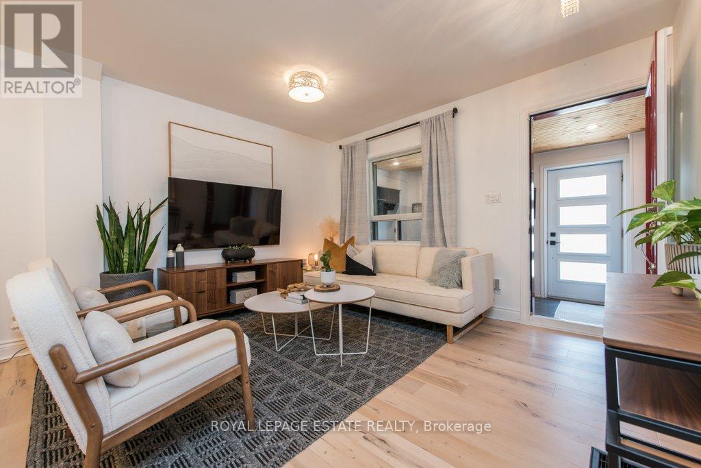 Property at 2311 GERRARD STREET E image 2