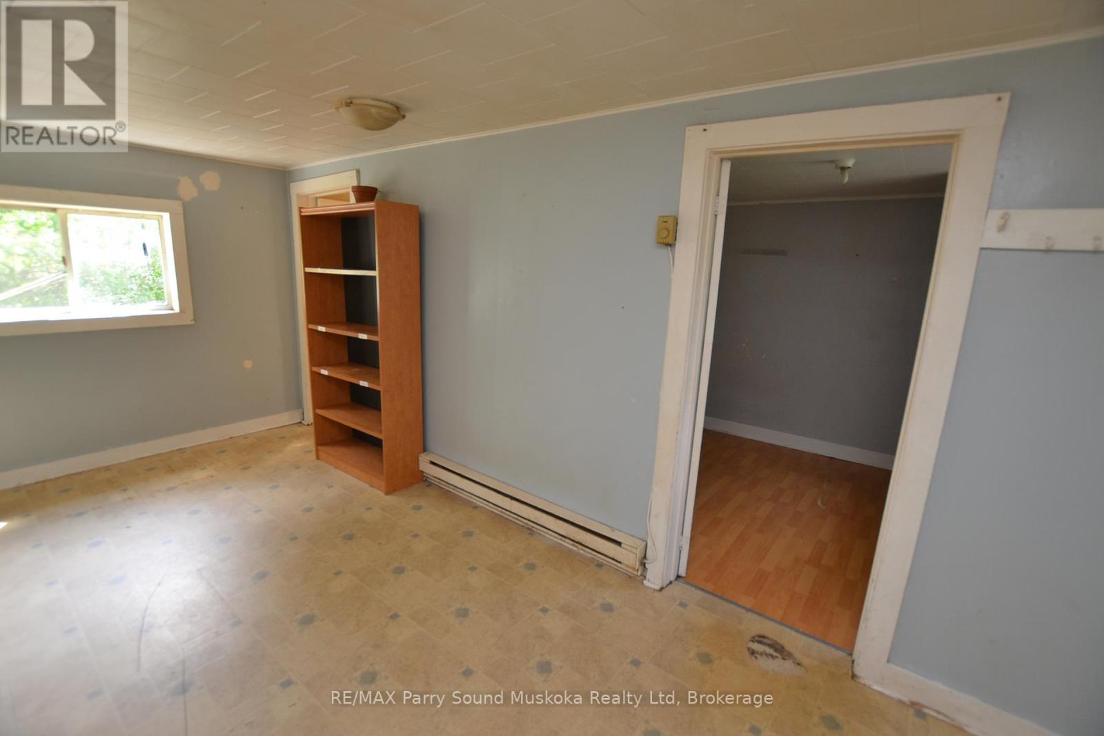 37 Parry Sound Road, Parry Sound, Ontario  P2A 2M5 - Photo 28 - X12358553
