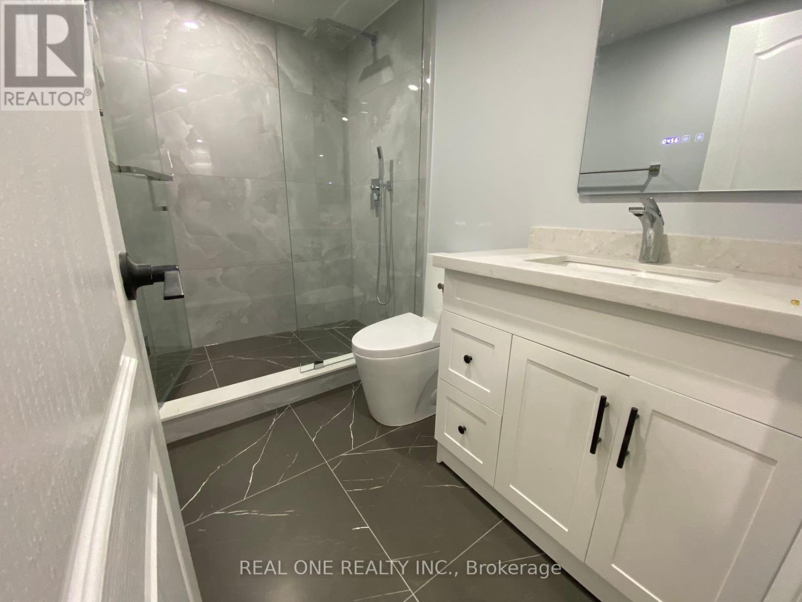 Basement Room - 1186 Shadeland Drive, Mississauga, Ontario  L5C 1P4 - Photo 11 - W12361441