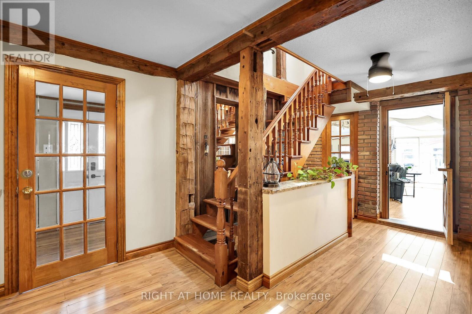 1027 Niagara Stone Road, Niagara-On-The-Lake, Ontario  L0S 1J0 - Photo 37 - X12361448
