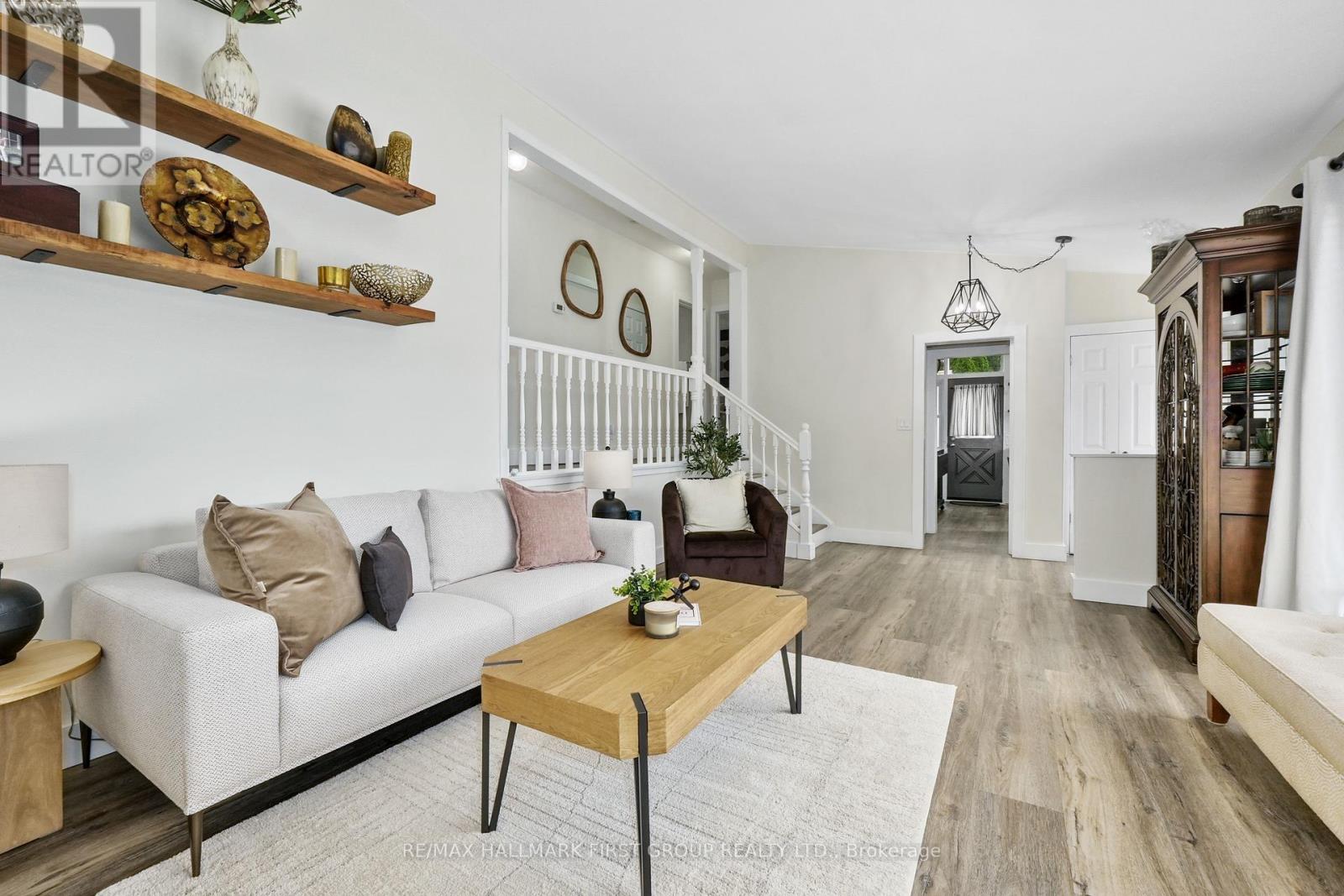 554 Elizabeth Street, Cobourg, Ontario  K9A 2A1 - Photo 7 - X12355293