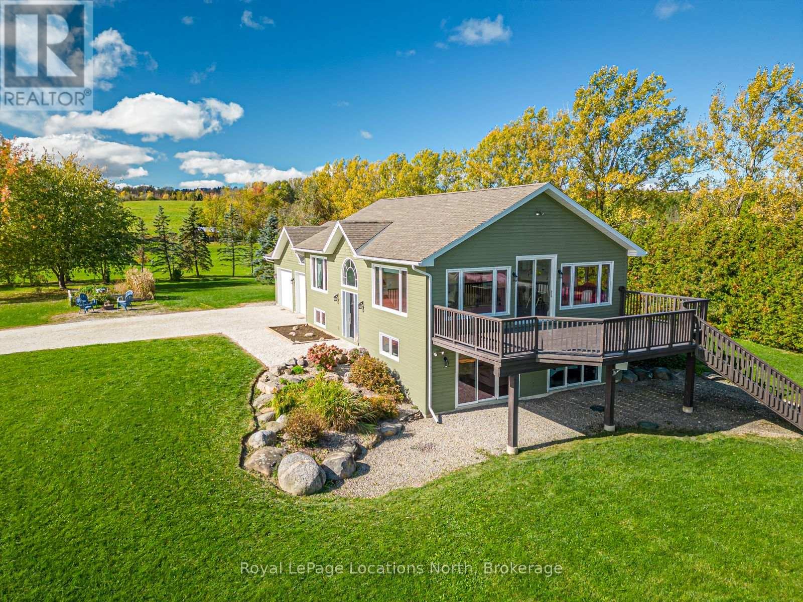 807151 25 Side Road, Grey Highlands, Ontario  N0H 1N0 - Photo 3 - X12361458