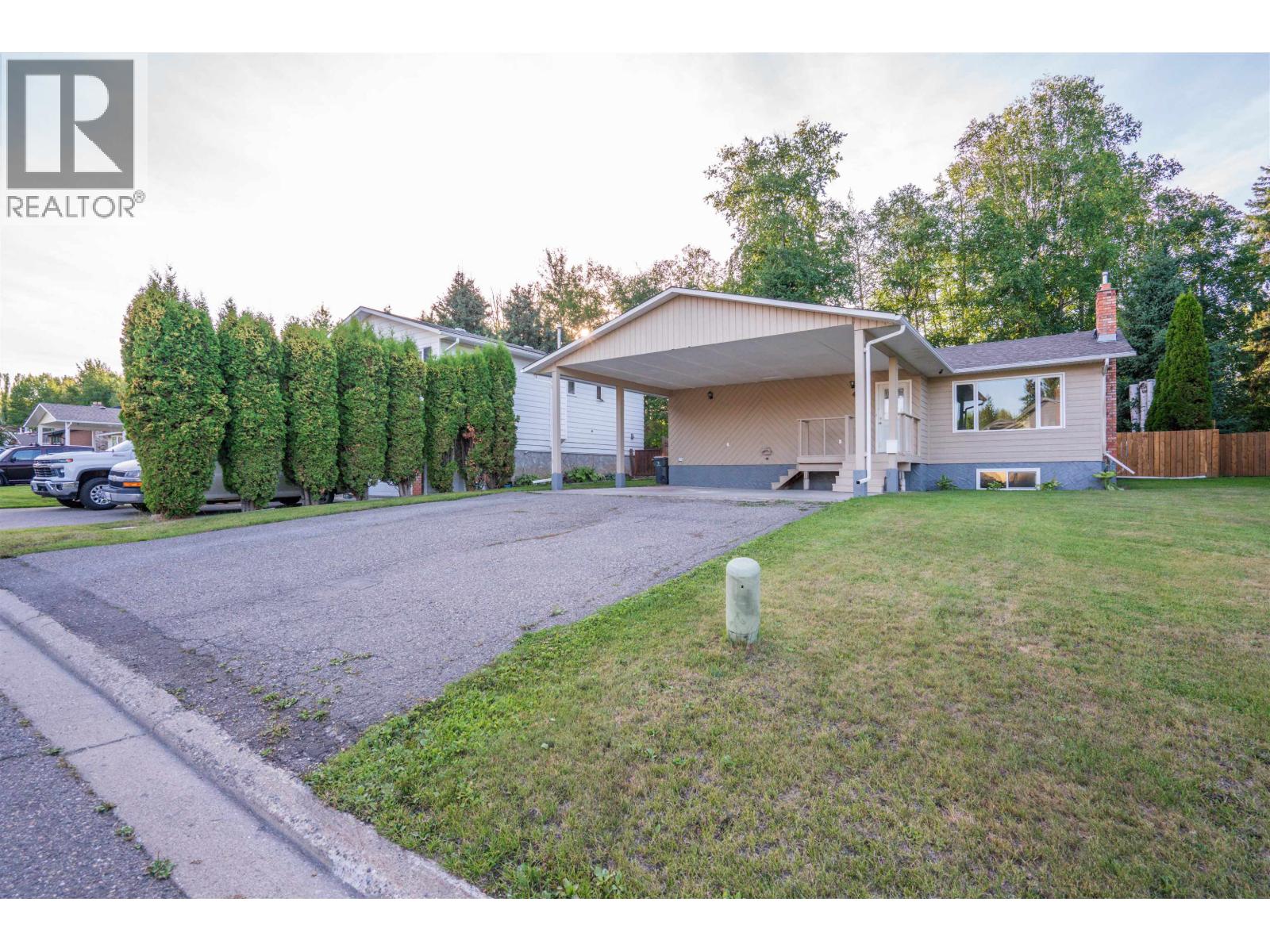 4121 BAKER ROAD, Prince George, British Columbia