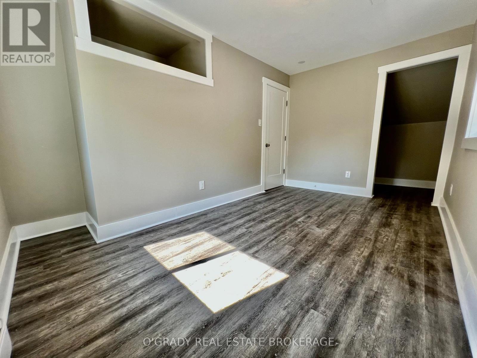 8 Edward Lane, Brockville, Ontario  K6V 5K5 - Photo 18 - X12361489