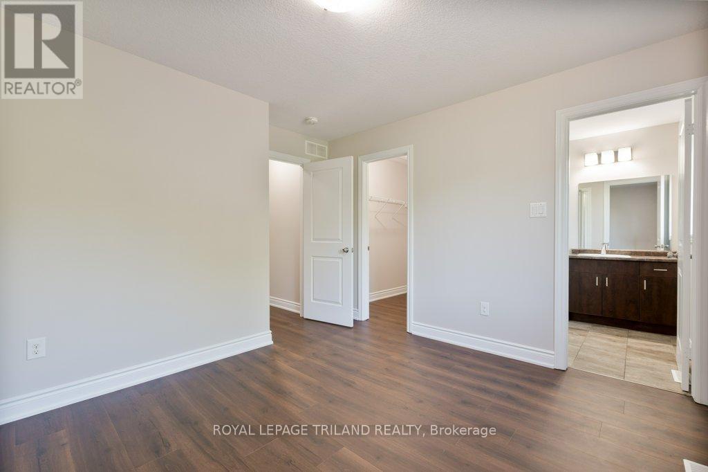 1299 Michael Circle W, London East (East D), Ontario  N5V 2G9 - Photo 13 - X12361505