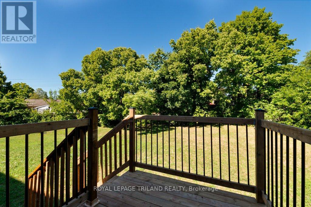 1299 Michael Circle W, London East (East D), Ontario  N5V 2G9 - Photo 22 - X12361505