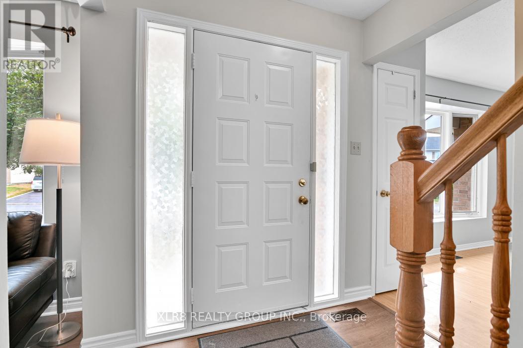 12 John Sidney Crescent, Ottawa, Ontario  K2S 1J7 - Photo 8 - X12361500