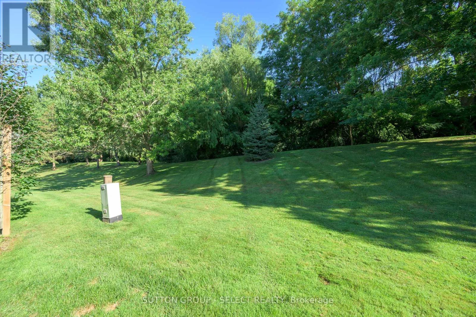 9 - 445 Riverside Drive, London North, Ontario  N6H 2R8 - Photo 39 - X12361524