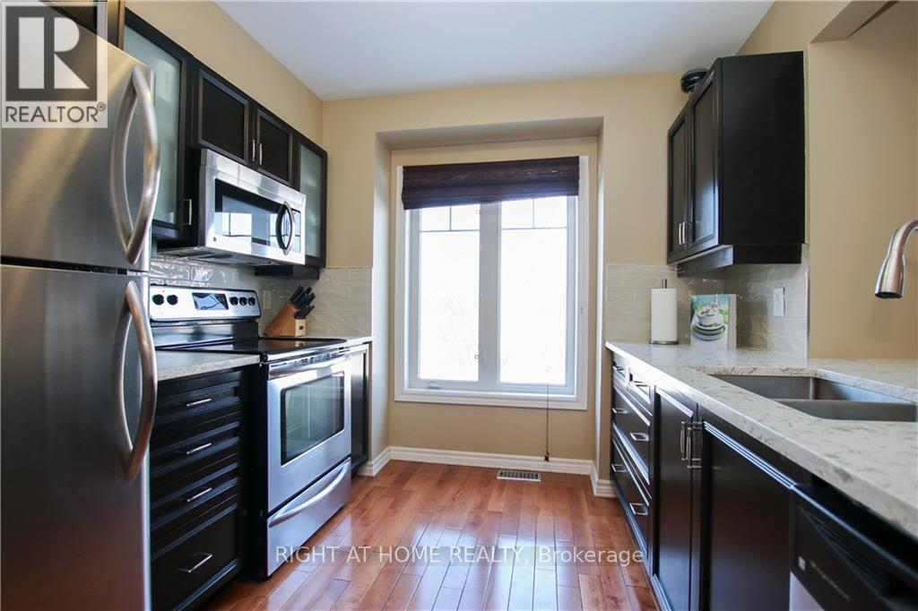 2116 Madrid Avenue, Ottawa, Ontario  K2J 0K6 - Photo 6 - X12361528
