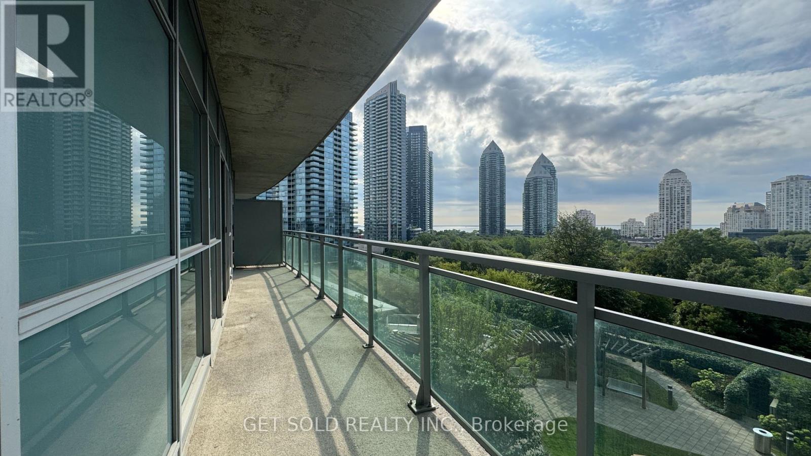 730 - 165 Legion Road N, Toronto, Ontario  M8Y 0B3 - Photo 21 - W12360953