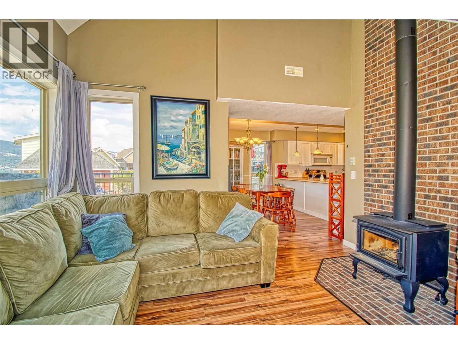 6838 Santiago Loop Unit# 176, Kelowna, British Columbia  V1Z 3R8 - Photo 4 - 10351199