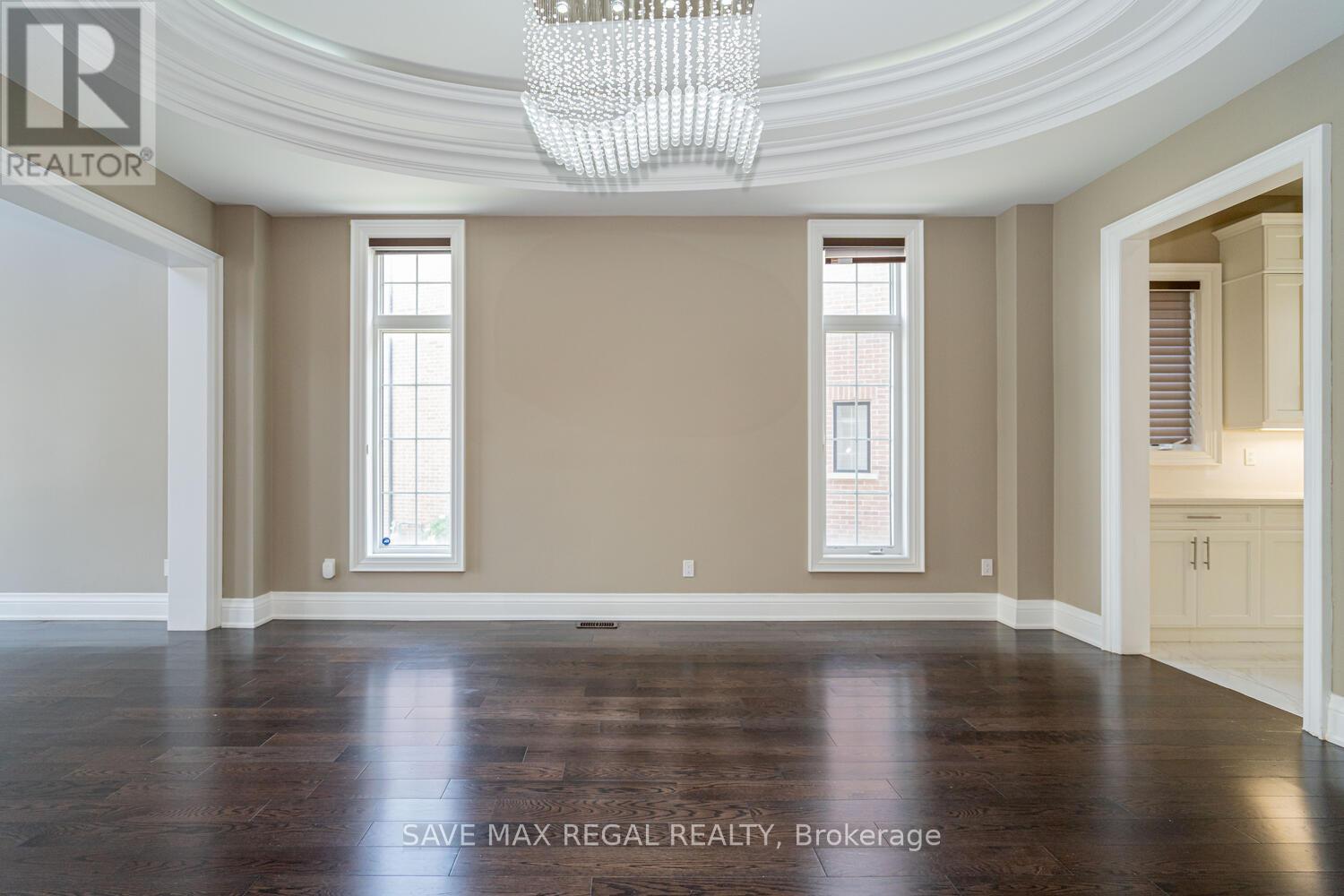 376 Torrey Pines Road, Vaughan, Ontario  L4H 3X5 - Photo 9 - N12361526