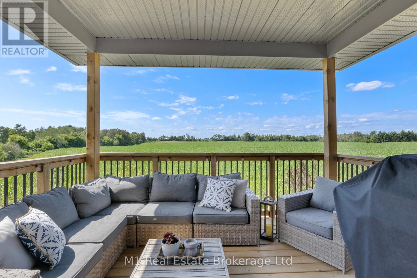 90 Rea Drive, Centre Wellington, Ontario  N1M 0H5 - Photo 38 - X12318548