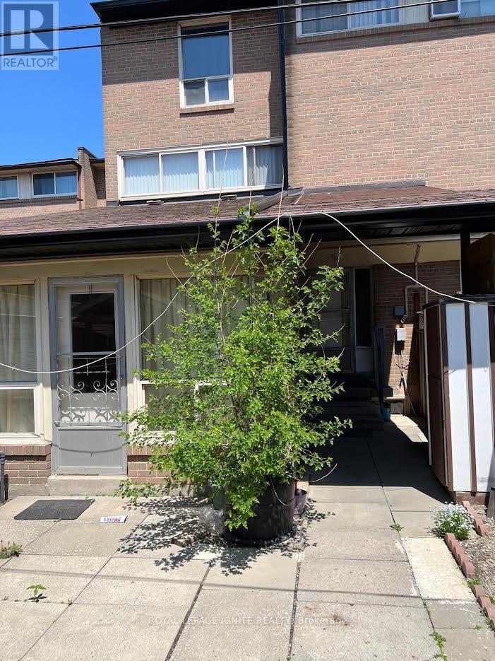 85 - 248 John Garland Boulevard, Toronto, Ontario  M9V 1N8 - Photo 1 - W12156957